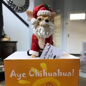 Aye Chihuahua! Santa figurine